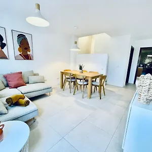  Appartement 3bdr + 2bath Comfy House